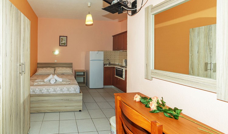 Litsa Panagi Apartments Studios Vourvourou Halkidiki
